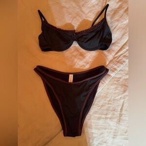 Heavy manners bikini